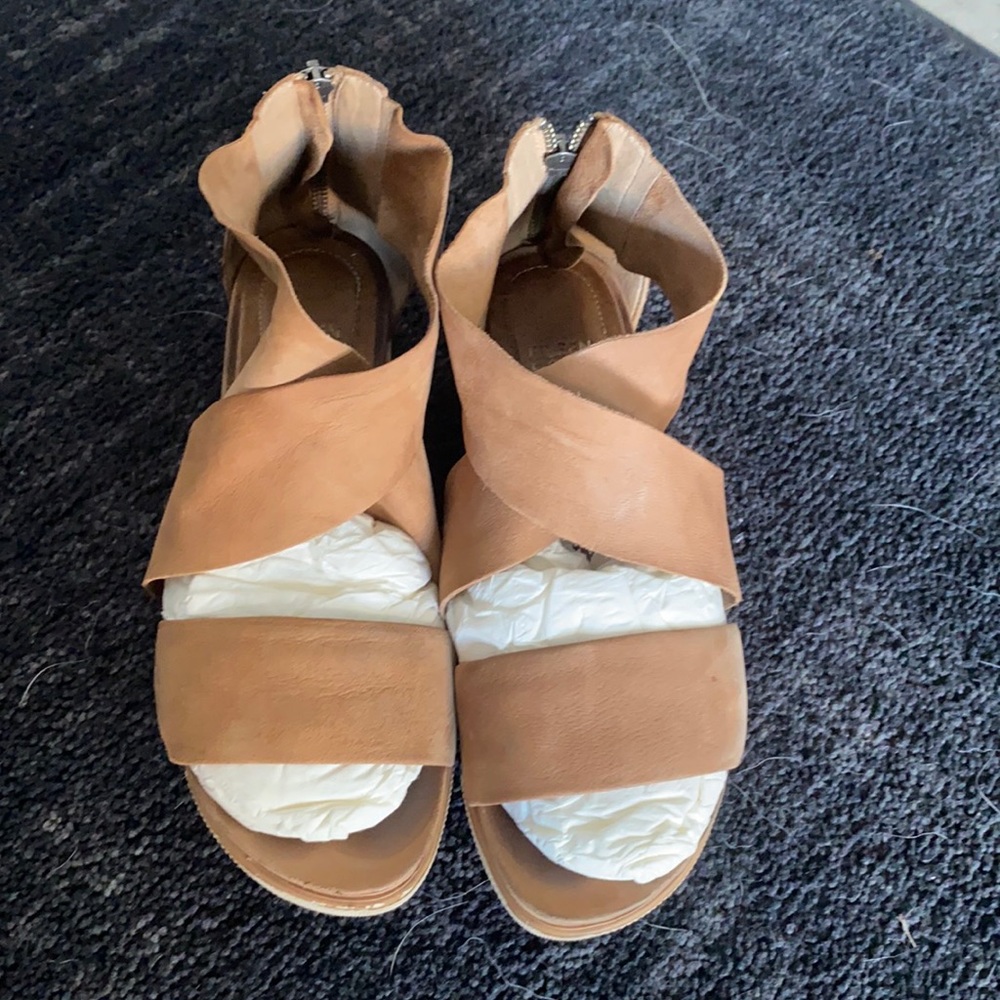 Women shoes